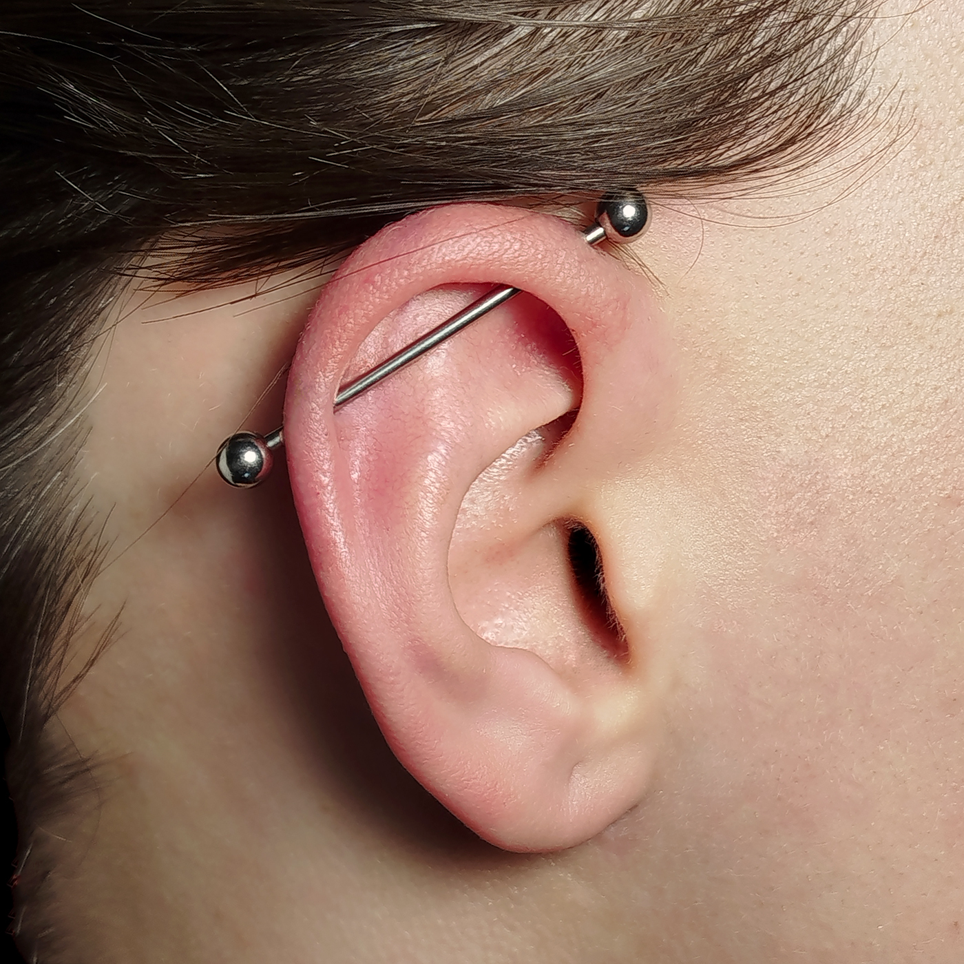 Пирсинг Индастриал