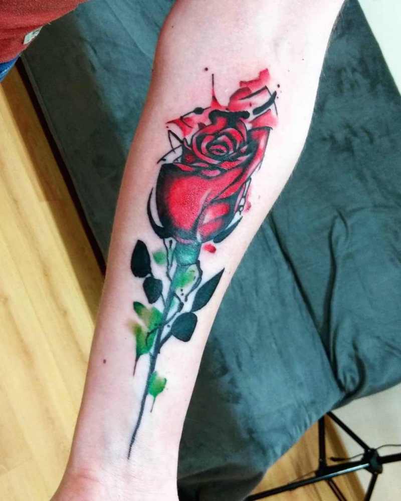 Цветная тату на руке Роза. Автор Павел Чуприков